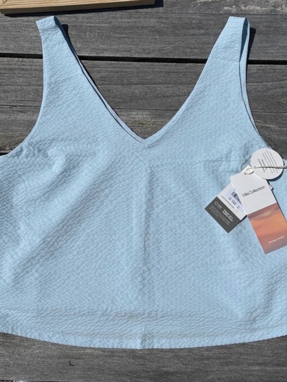 Vuori Light Blue V-Neck Cropped Tank Top